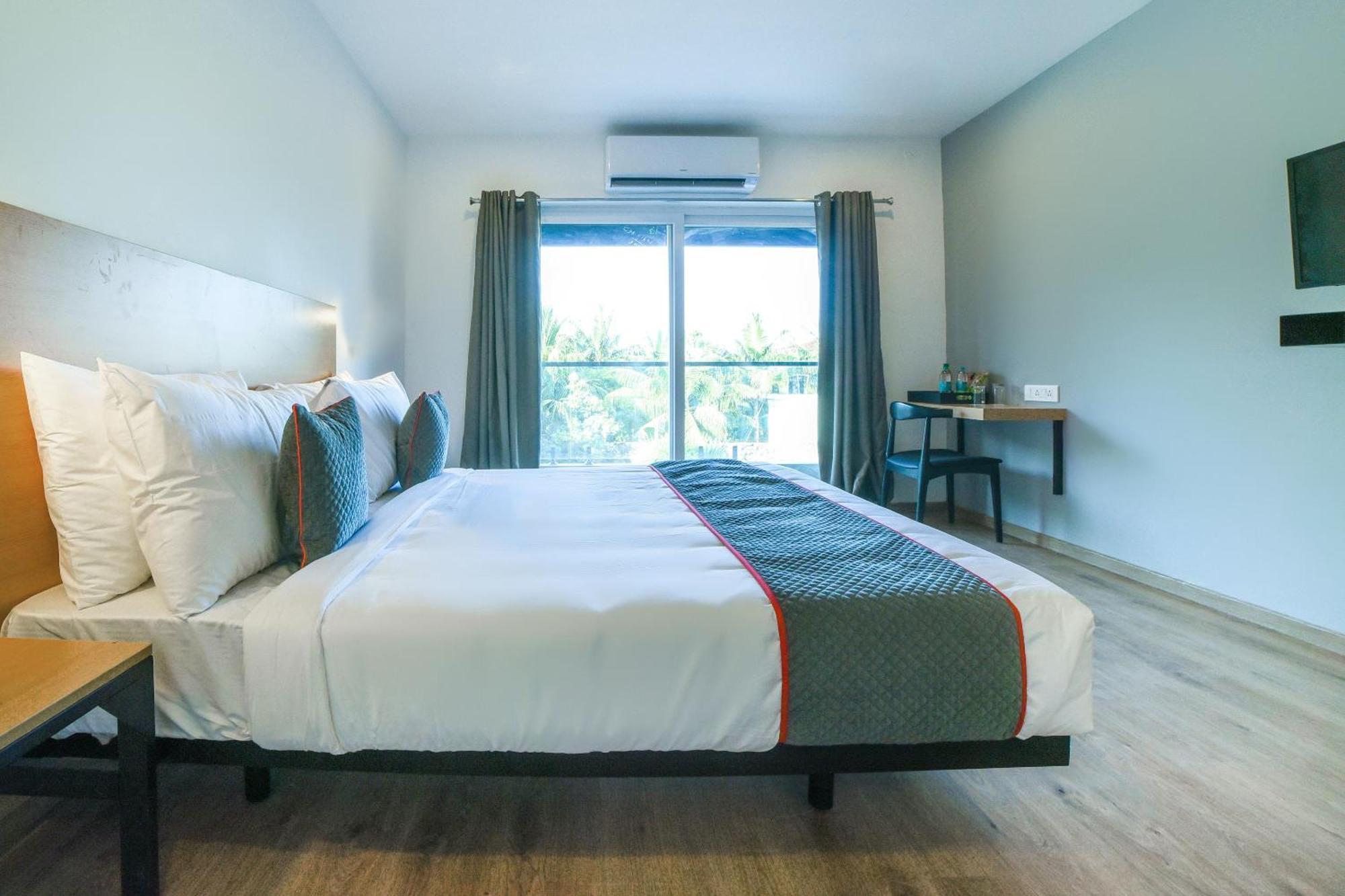 Townhouse 211 Laguna Ecr Near Juhu Beach Chennai Exteriör bild