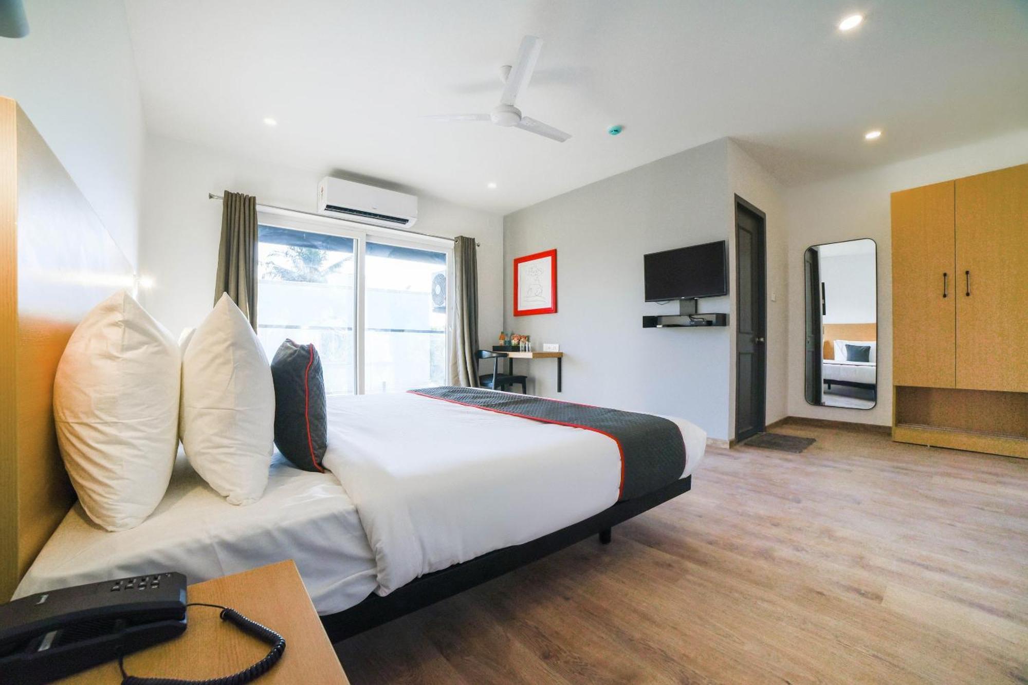Townhouse 211 Laguna Ecr Near Juhu Beach Chennai Exteriör bild